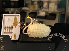 放屁熊生日蛋糕-西檬树SIMON·T轻奢蛋糕(大东方Max店)