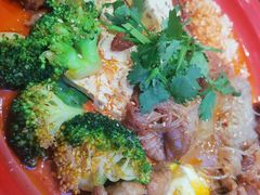 -老街称盘麻辣烫(东方新天地店)