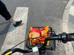 -老黄记手撕烤兔(玉林街店)