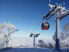 -中旅松花湖滑雪场
