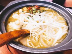 -周鱼小馆石锅酸菜鱼(活力汇店)