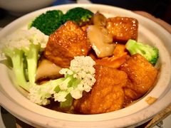 日式花菇豆腐煲-T館·花园艺术餐厅