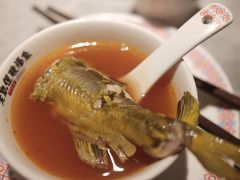 -野山舂·贵州现舂酸汤牛肉(民生路店)