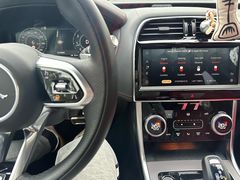 -上海伟杰·捷豹路虎4S店(闵行店)