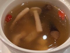 -粤尚腾香居中餐厅(首都机场希尔顿店)
