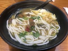 -鑫花溪牛肉米粉(文星广场店)
