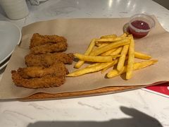 -必胜客(国贸店)