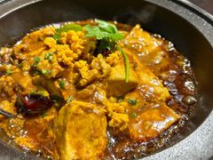 海胆石锅豆腐-小城外婆肴私房菜.家宴聚集点(圆明园颐和园·清河上地店)