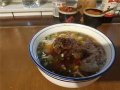 -矮子粉店1985·长沙米粉(湘春路店)