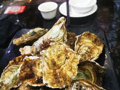 -大富蚝乌东哥饭店·石锅鱼杂·柠檬鸭(革新路店)