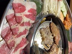 -哈哈碳都·牛肋条无限自助烤肉(宝龙店)