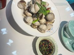 -嗨辣小聚·盘锦河蟹·海鲜烧烤龙虾(盘锦十年好店)