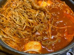 -吴草鸡爪오초닭발韩食堂(融恒盈嘉中心店)