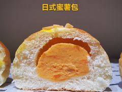 -沁屋面包店(人民东路店)