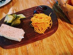 -羽深肉铺 Steak & Wine