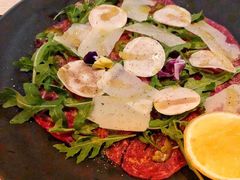 生切牛肉薄片配白蘑菇-Mercato莫卡多露台餐厅与酒吧(K11店)