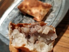 馕坑烤包子-阿里家·新疆烤肉酒場 by MIG