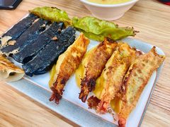 墨鱼锅贴-众品老方子锅贴甜沫(李村店)