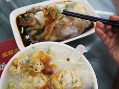 艇仔粥-穗银肠粉店(东川路店)