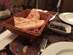餐前馕-Old Ottoman Cafe & Restaurant