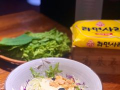 蔬菜沙拉-高基五春川炒鸡排 韩国料理(威海总店)