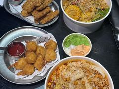 -W COLLECTIVE  DESSERT SHOP