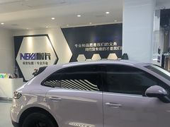 -龙膜耐卡汽车贴膜改装旗舰店(火车南站店)