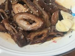 -老鼎万春卤菜(五代传承创始老店)