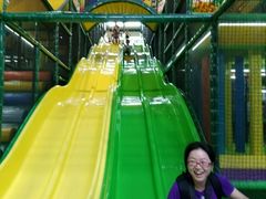 -蒙特利亲子乐园