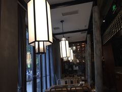 -杨肥肠火锅大排档(火车站花园店)