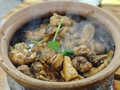 -雄伟美食(高沙中街店)