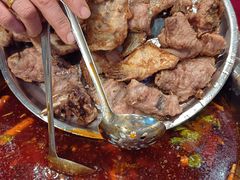 -肖肖酸萝卜鱼火锅(总店)