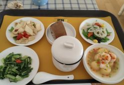 -月之旅·尊 高端月子会所(科馨别墅一店)