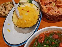 -老滇山寨•云南特色菜•地方菜•民族风情歌舞表演(金碧店)