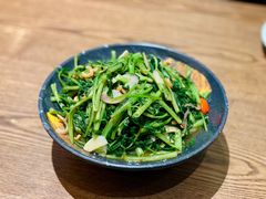 通心菜-马来西亚肉骨茶汤·招牌螃蟹·烧鸡·呷喱吧吧(海上世界店)