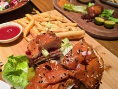 -MARU玛露音乐餐厅(大学路店)