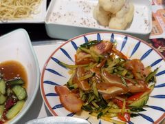 -黄记煌三汁焖锅(新佳丽江汉路店)