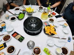 -东椰·海南椰子鸡火锅(朝阳门店)