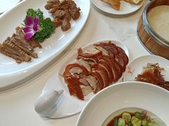 -梅利汴京烤鸭•开封豫菜地标店(东大街店)