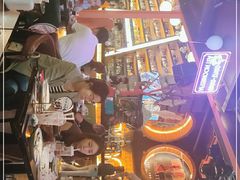 -Famous肥猫墨西哥音乐餐吧(五棵松华熙LIVE店)