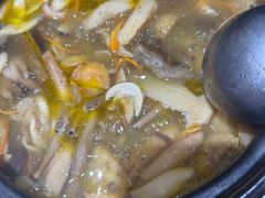 -菌之家·专业纯野生菌火锅·特色炒菌