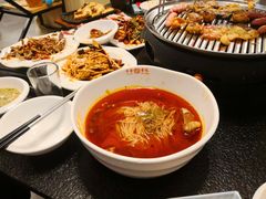 -金龙烧烤·牛肉面(西塔店)