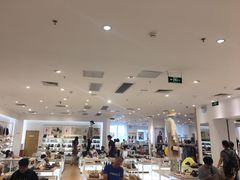 -hotwind热风(丽影广场店)