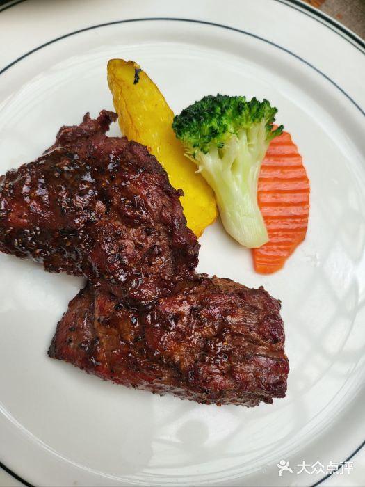 食间牛排(湖西路店)图片