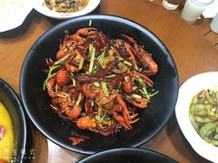 -龙虾风暴(松江店)