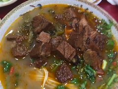 -金杨拉面王小吃面馆·牛三宝面·红烧牛肉粉