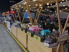 -王府井百货(中州中路店)