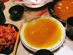 -沪小胖小龙虾(淮海中路旗舰店)