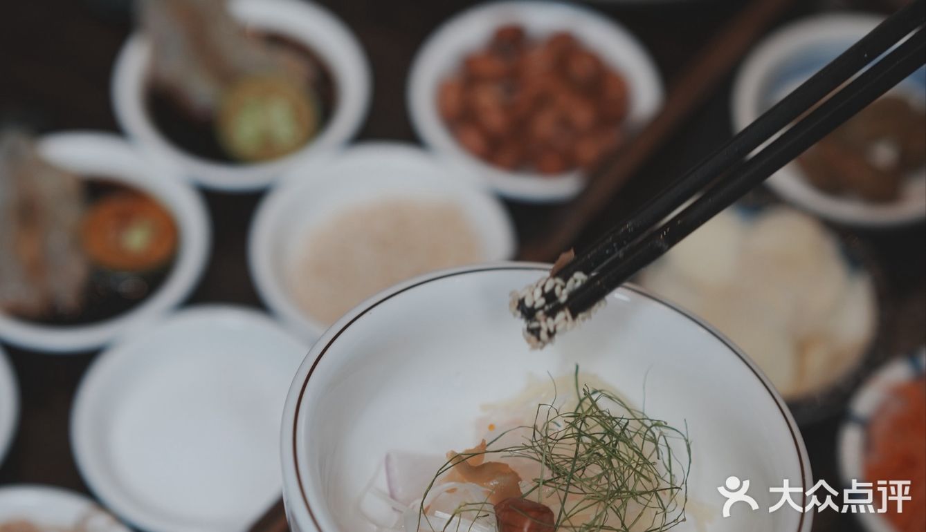 充满老顺德DNA的鱼生专门店！