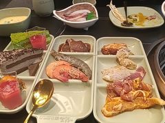 -梨花甄选自助烤肉(小寨原力场店)